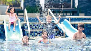 Outdoor pool, free pool cabanas, pool umbrellas