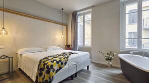 Premium bedding, in-room safe, individually decorated, desk