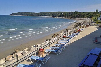 Pilgrim Sands On Long Beach Plymouth Room Prices Reviews Curly Selected Item