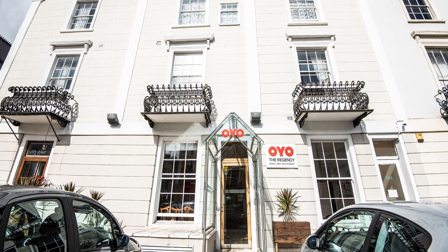 OYO Flagship The Regency