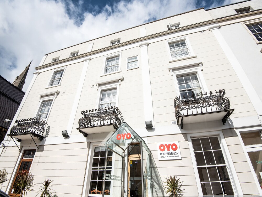 OYO Flagship The Regency