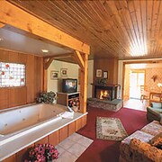 10 Best Romantic Hotels In Pocono Mountains For 2020 Expedia