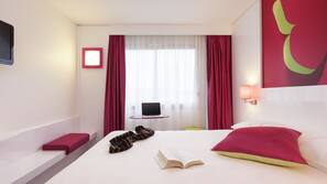 Premium bedding, individually decorated, individually furnished, desk