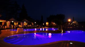Outdoor pool, pool umbrellas, pool loungers