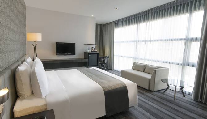 Holiday Inn Bangkok Sukhumvit An Ihg Hotel In Bangkok Expedia Holiday Inn Bangkok Sukhumvit An Ihg Hotel In Bangkok Expedia