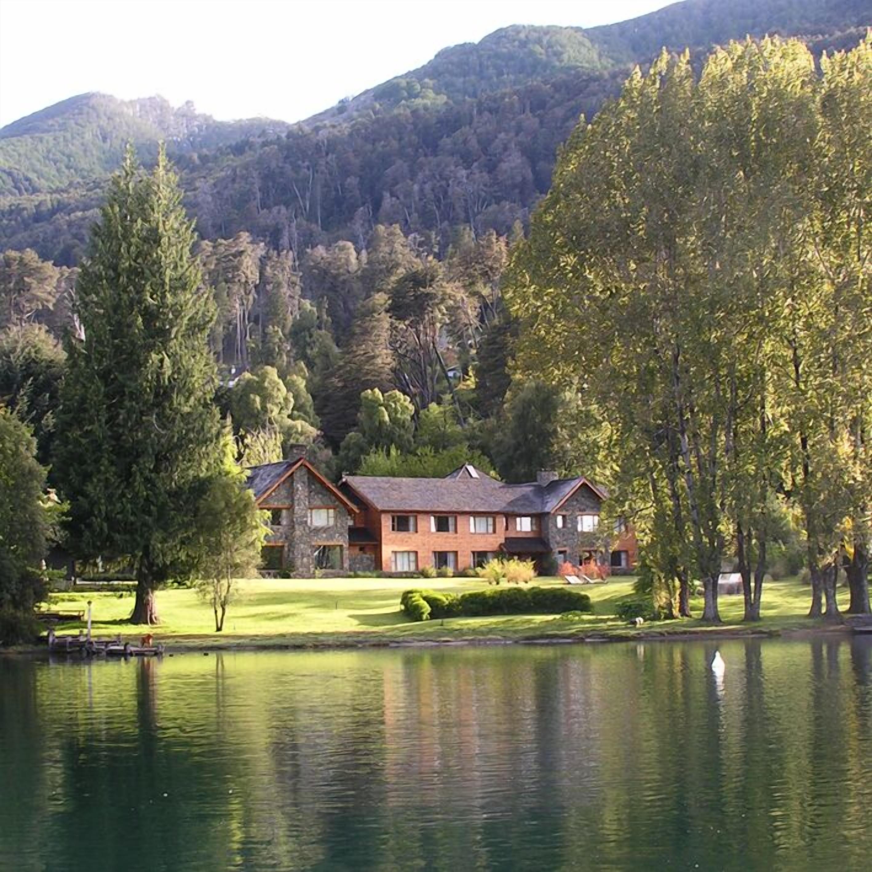 La Escondida Casa De Huespedes & Spa in Villa la Angostura, Argentina