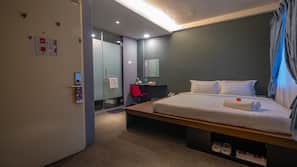 In-room safe, desk, laptop workspace, blackout curtains