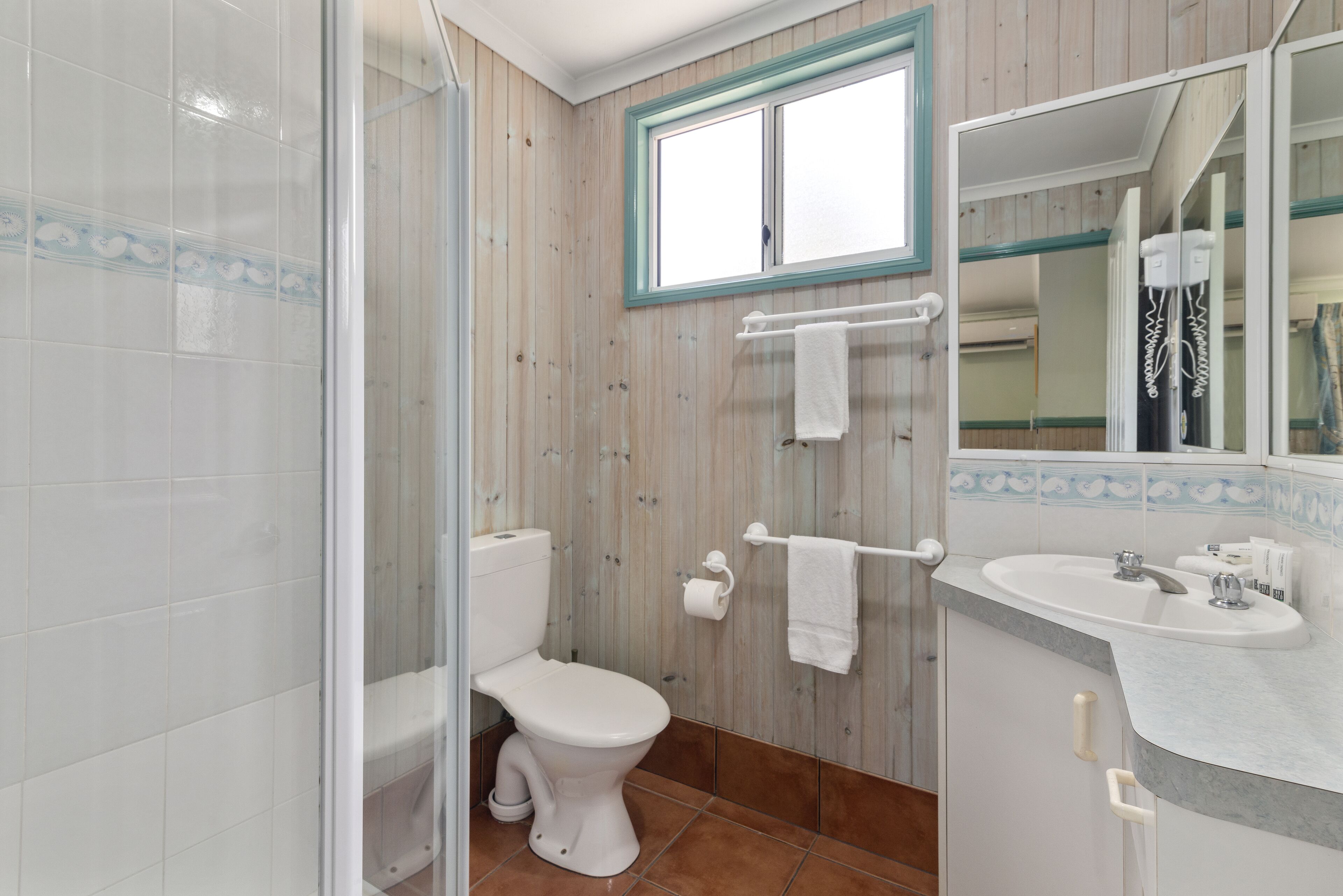 Ashmore Palms Holiday Village