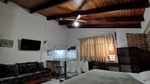 In-room safe, desk, laptop workspace, free WiFi