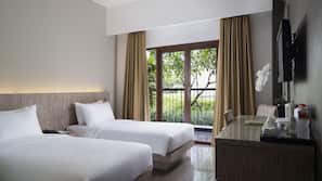 1 bedroom, in-room safe, desk, free cots/infant beds