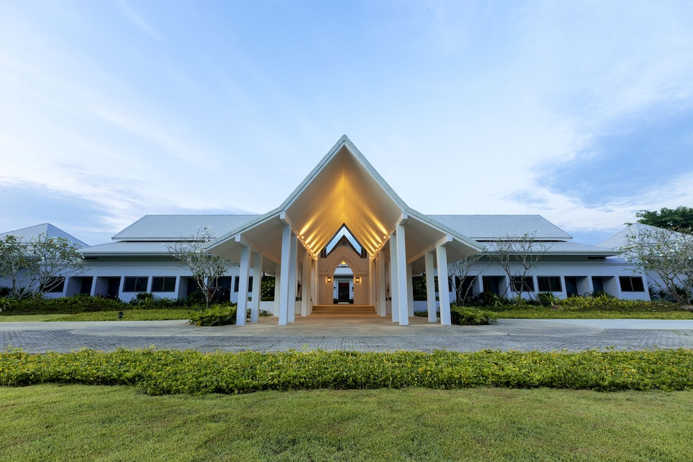 Sports resort. Thanyapura. Таньяпура в Таиланде. Health Center Пхукет. Thailand Sport and Resort.