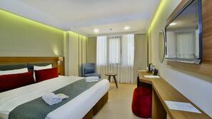 Minibar, in-room safe, desk, soundproofing