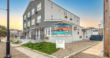 Hammock Inn & Suites - Jersey Shore