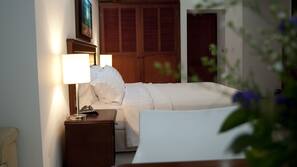 Hypo-allergenic bedding, down duvet, minibar, in-room safe