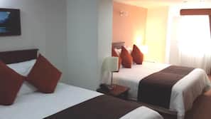 Hypo-allergenic bedding, down duvet, minibar, in-room safe