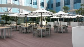 Outdoor pool, pool loungers
