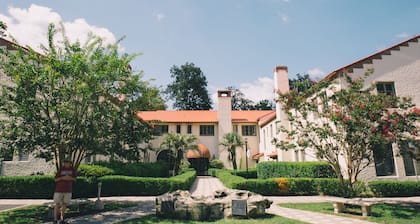 The Lodge at Wakulla Springs