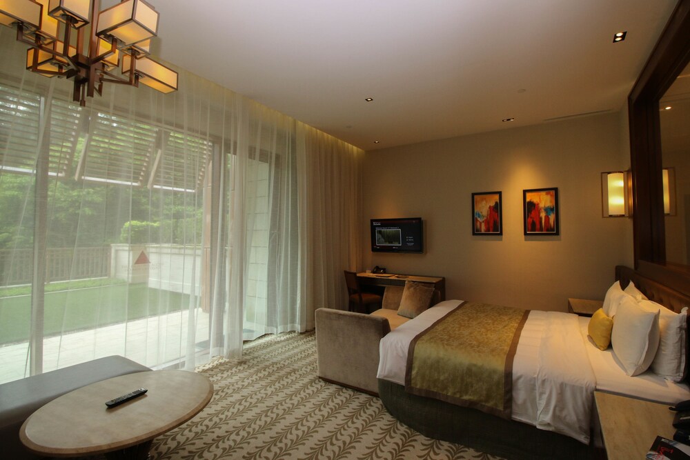 equarius hotela deluxe room function resorts world sentosa equarius hotel singapore sgp best price guarantee lastminute equarius hotela deluxe room function resorts world sentosa equarius hotel singapore sgp best price guarantee lastminute