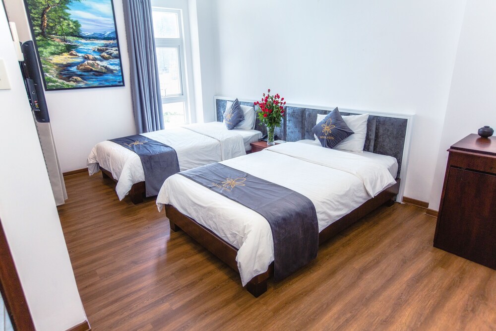 Hiá»n 1 trong 6 mục. ảnh phòng Quang cảnh từ phòng