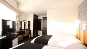 Premium bedding, desk, blackout curtains, iron/ironing board