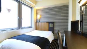 Down comforters, desk, blackout drapes, free WiFi