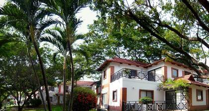 Hotel On Vacation Girardot Resort