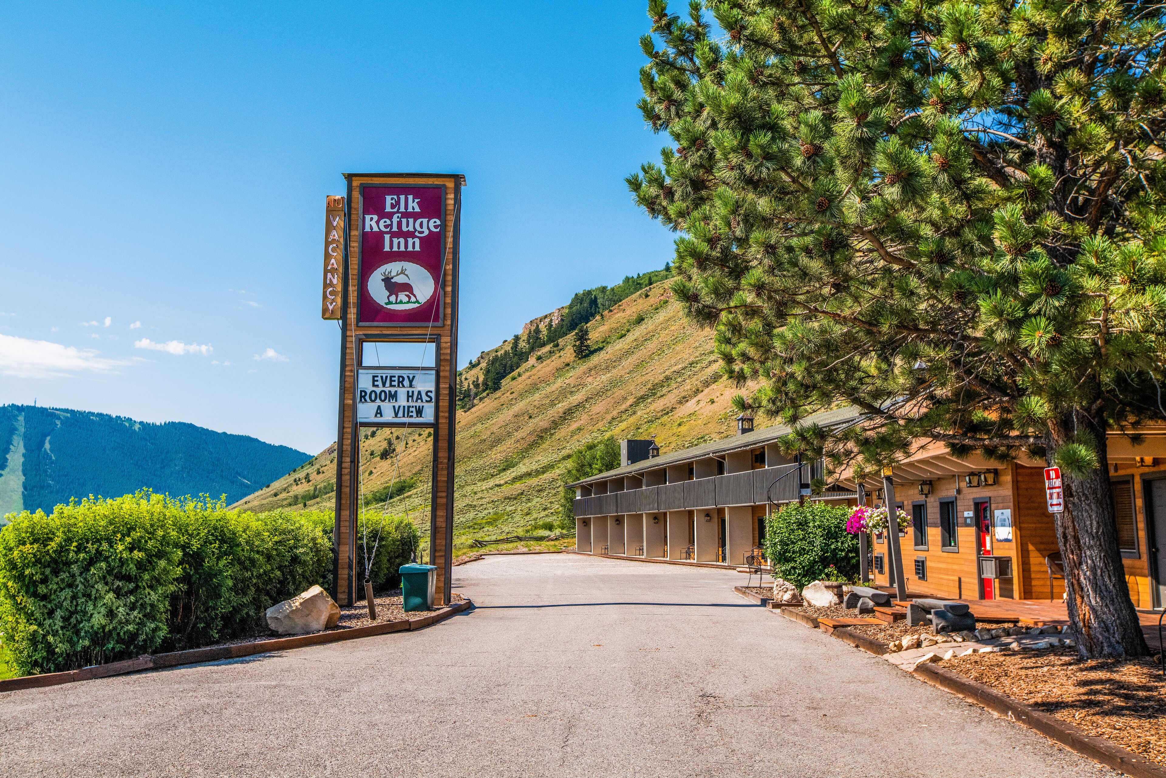 Elk Refuge Inn in Jackson, United States