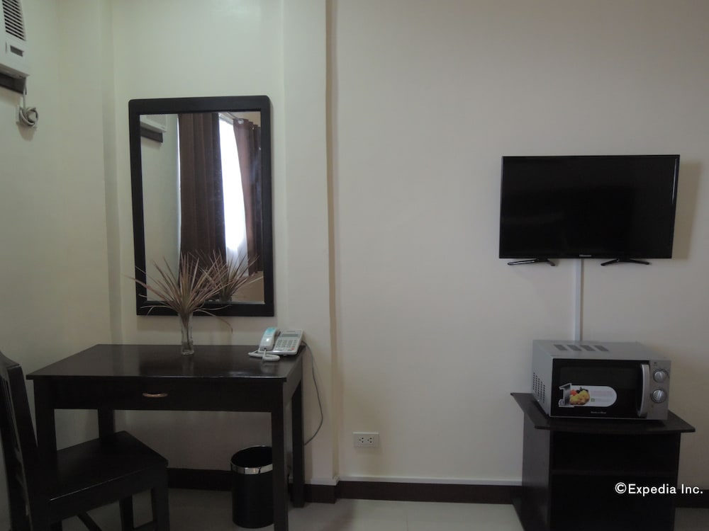 Days Hotel Toledo Room Rates Days Hotel Toledo Room Rates