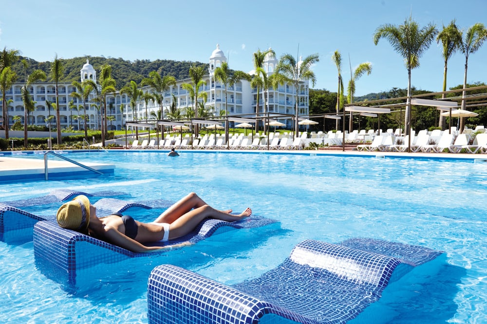 Riu Palace Costa Rica - All Inclusive in Sardinal | Best Rates & Deals ...