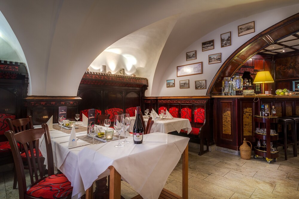 Hotel Deutsches Haus In Mittweida Hotel Rates Reviews On Orbitz