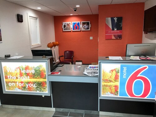 Check Expedia for Availability of Motel 6 Huntington, WV