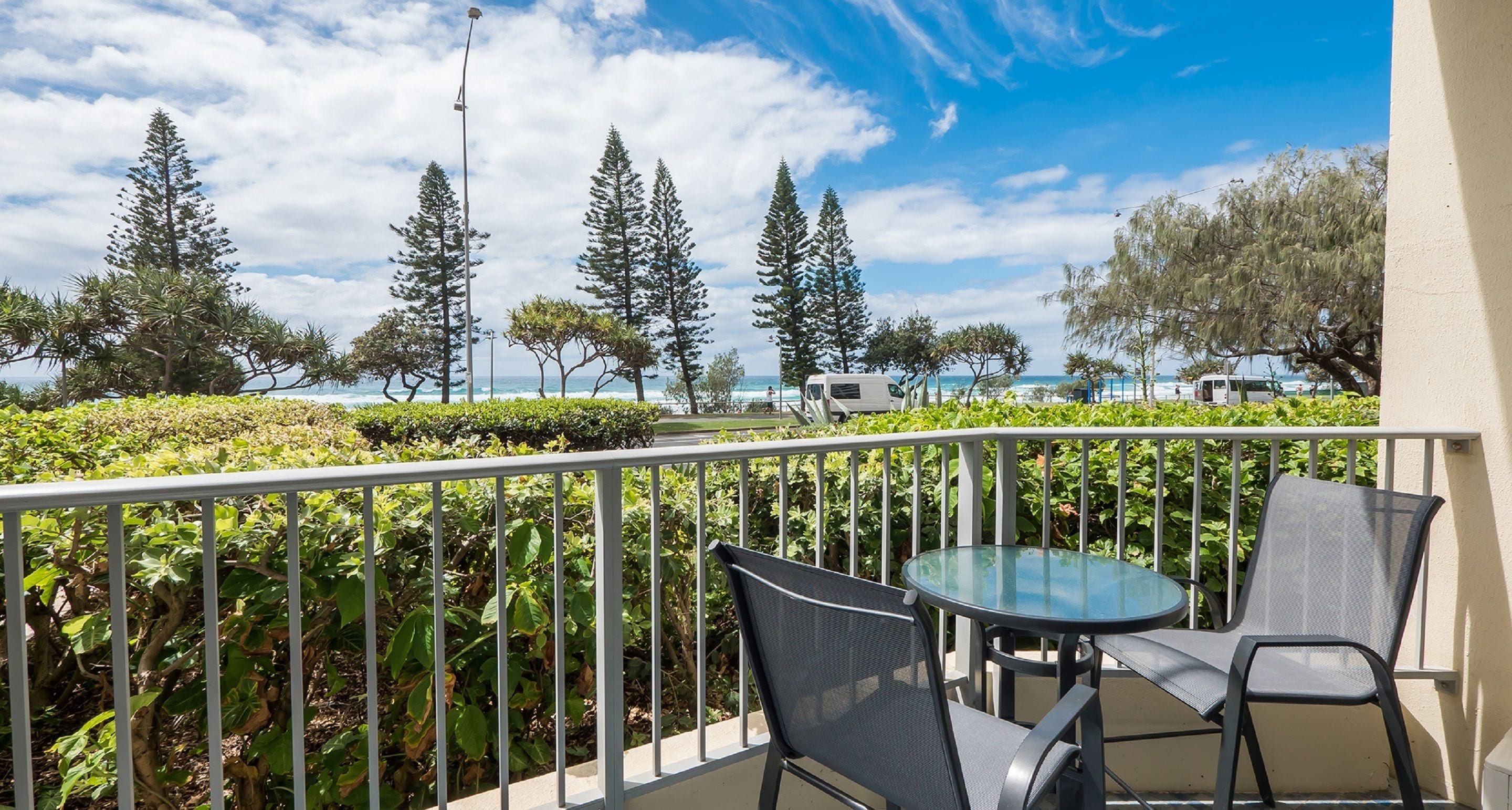 Pacific Plaza Apartments