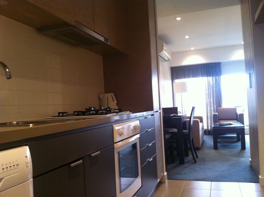 Adara St Kilda