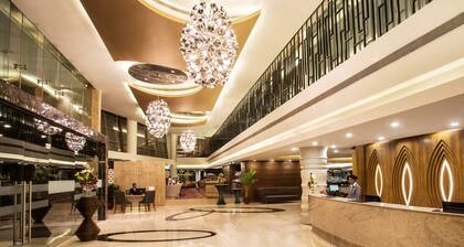 Crowne Plaza Ahmedabad City Centre, an IHG Hotel
