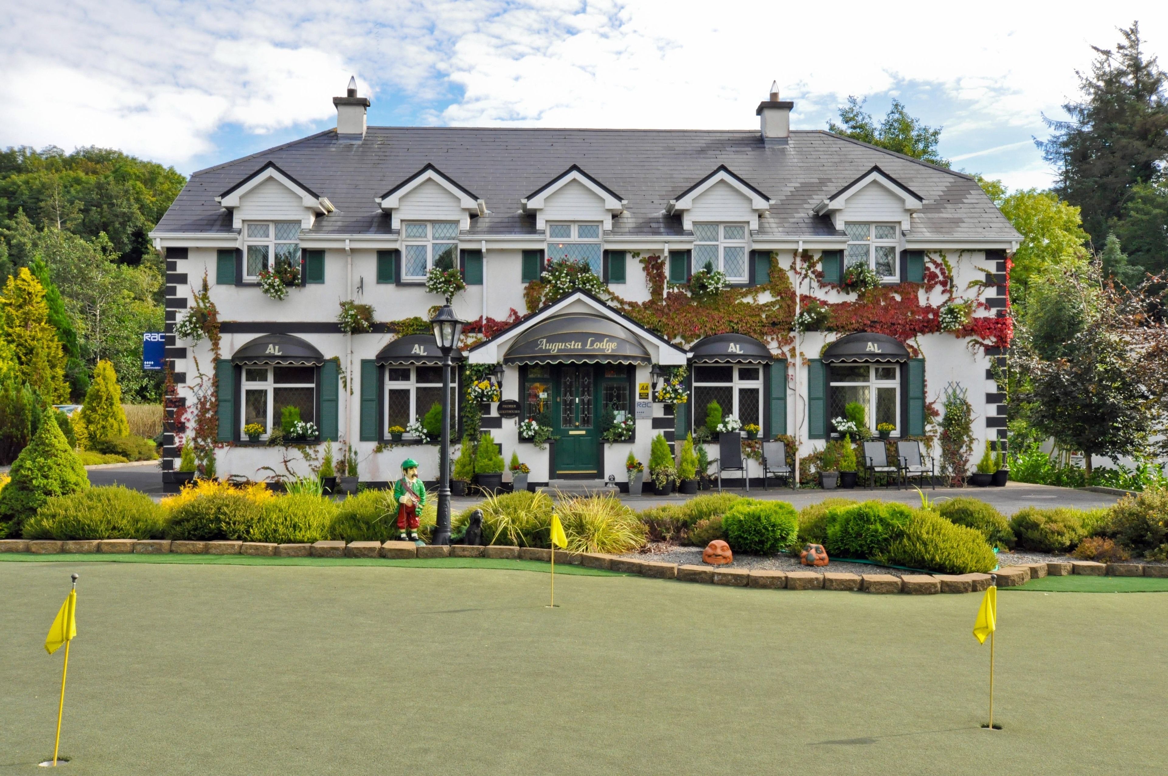 Augusta Lodge in Westport, Ireland