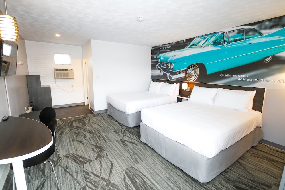 Cadillac Motel 2018 Room Prices Deals Reviews Expedia Featured Image