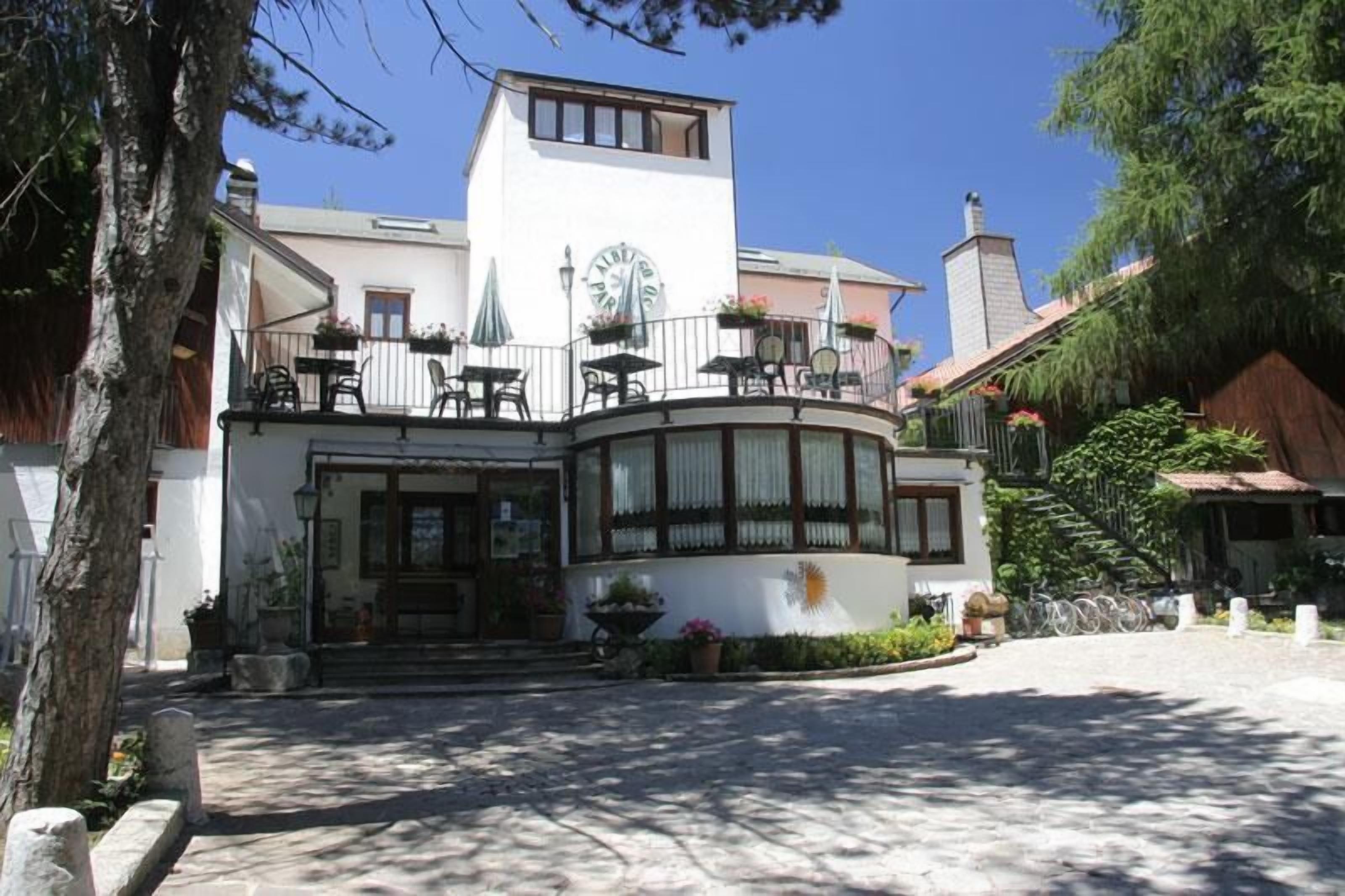 Albergo Paradiso in Pescasseroli, Italy