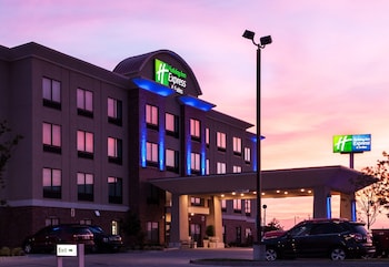 Holiday Inn Express Hotel & Suites El Reno