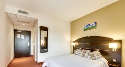 Akena Relais Bordeaux Sud La Brède