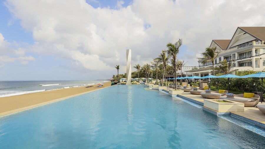 Lv8 Resort Hotel - CHSE Certified