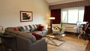 Flat-screen TV, pay movies
