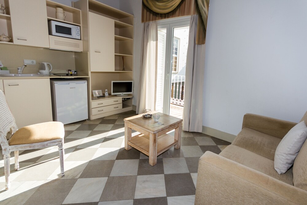 Photo - La Casa de la Favorita