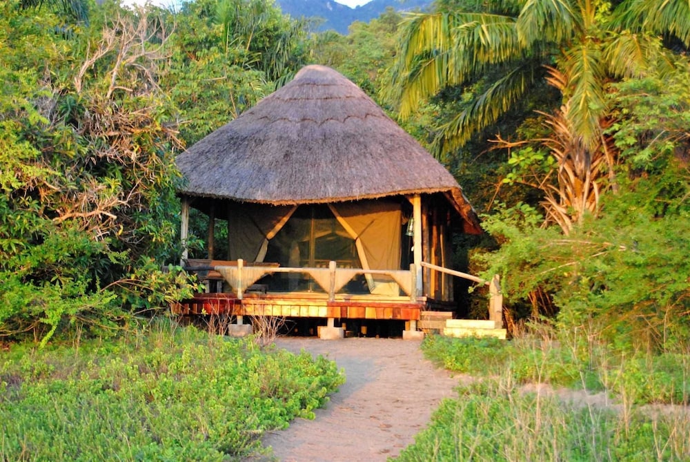 Mbali Lodges And Camps Kungwe Beach Lodge 2018 Room Prices Lake View Featured Image