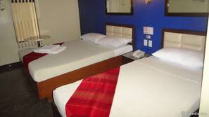 Free WiFi, linens