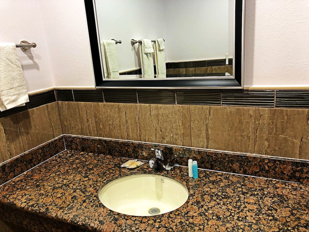 Patio Motel in Los Angeles Best Rates & Deals on Orbitz