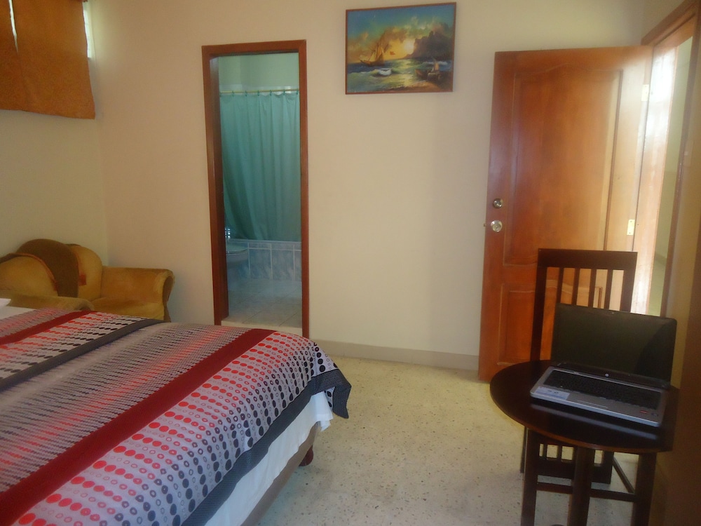 Photo - Hostal Perla Real Inn