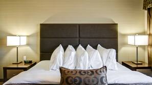 Hypo-allergenic bedding, desk, laptop workspace, blackout curtains