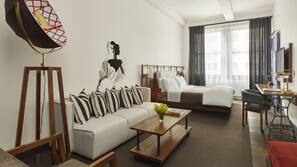 Frette Italian sheets, premium bedding, down comforters, minibar
