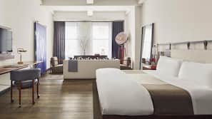 Frette Italian sheets, premium bedding, down comforters, minibar