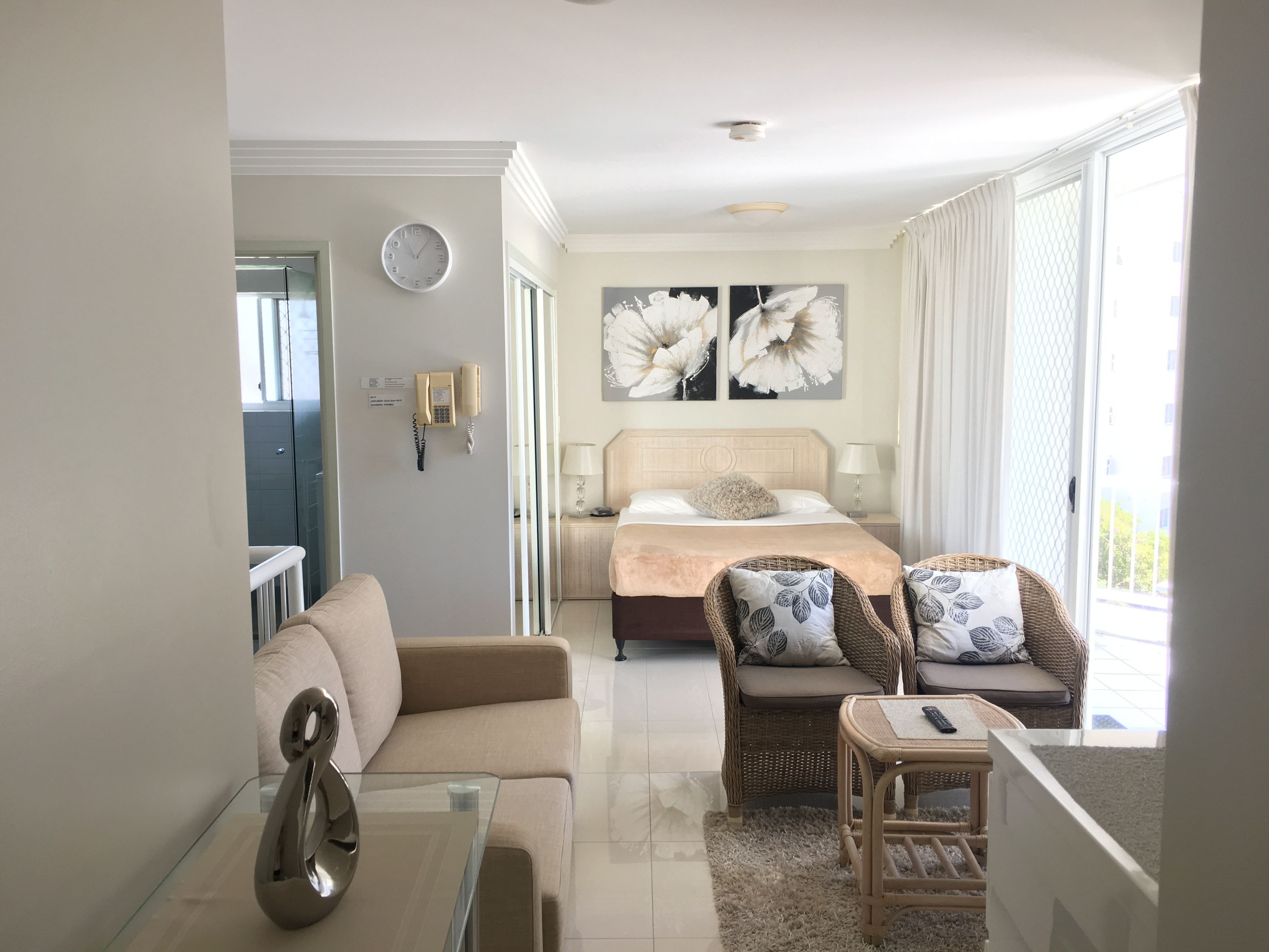 Santa Anne By The Sea